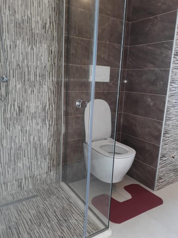 Guesthouse Bela Tiranë Eksteriør bilde