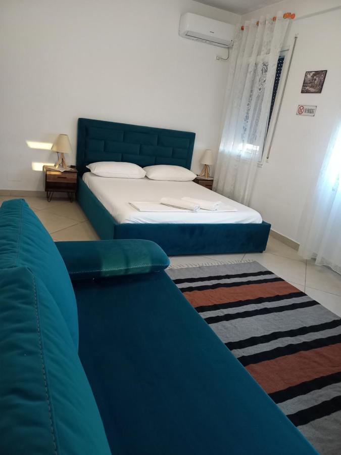 Guesthouse Bela Tiranë Eksteriør bilde