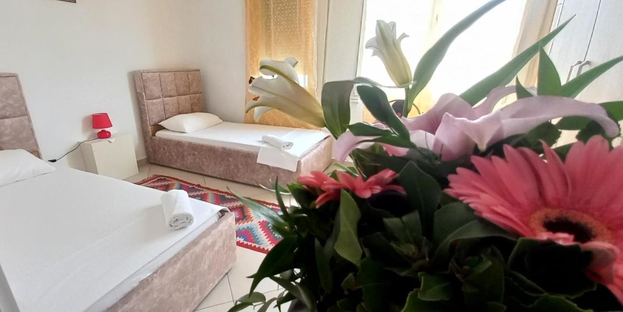 Guesthouse Bela Tiranë Eksteriør bilde