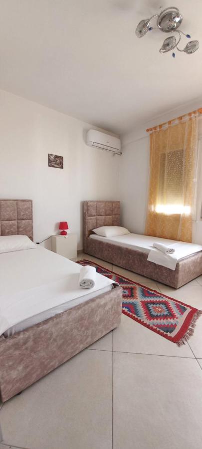 Guesthouse Bela Tiranë Eksteriør bilde