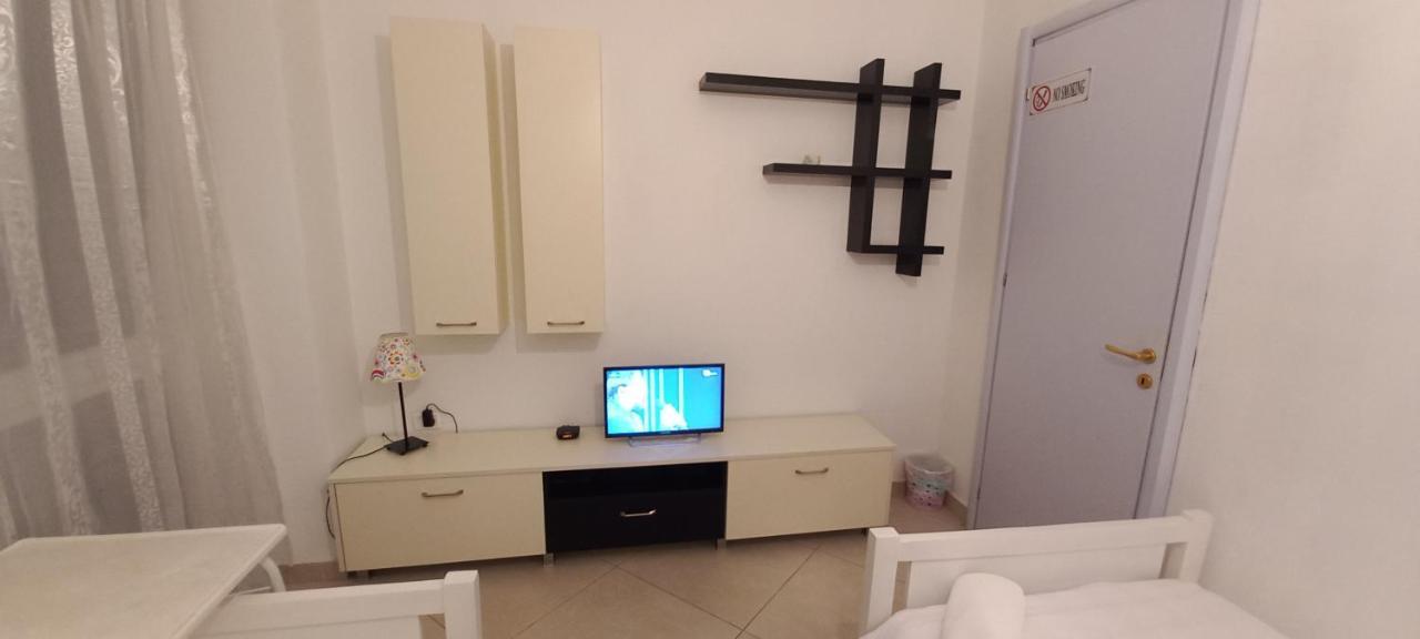 Guesthouse Bela Tiranë Eksteriør bilde