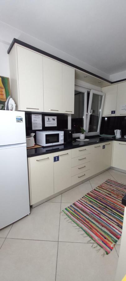 Guesthouse Bela Tiranë Eksteriør bilde