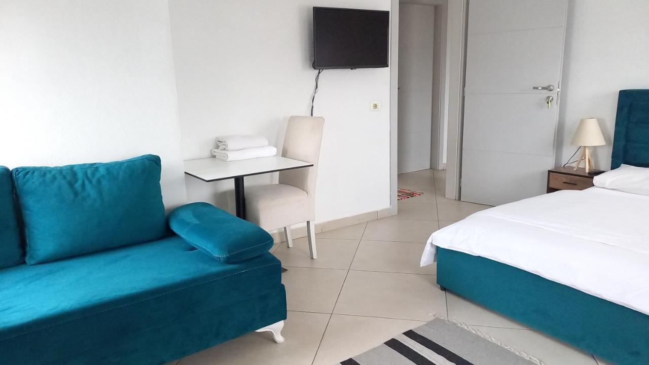 Guesthouse Bela Tiranë Eksteriør bilde