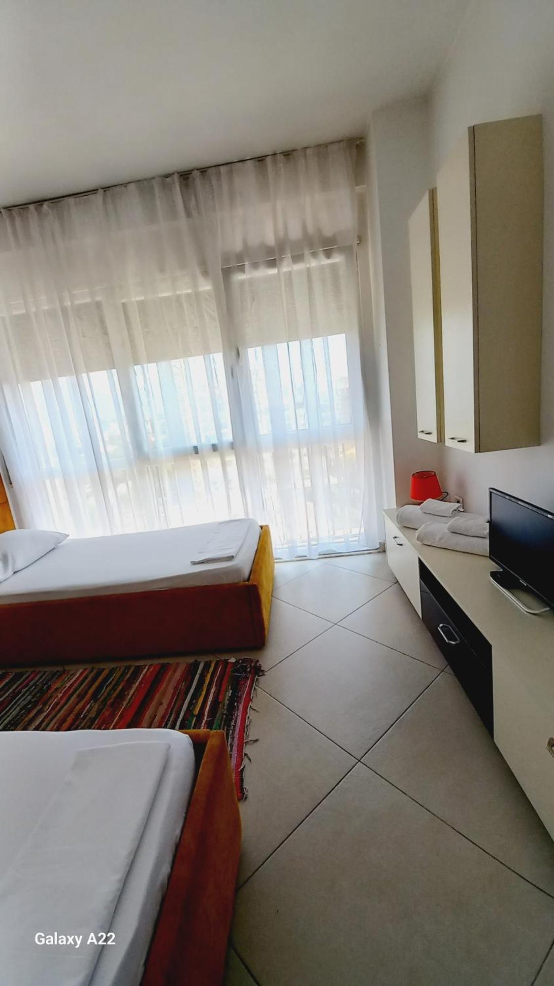 Guesthouse Bela Tiranë Eksteriør bilde